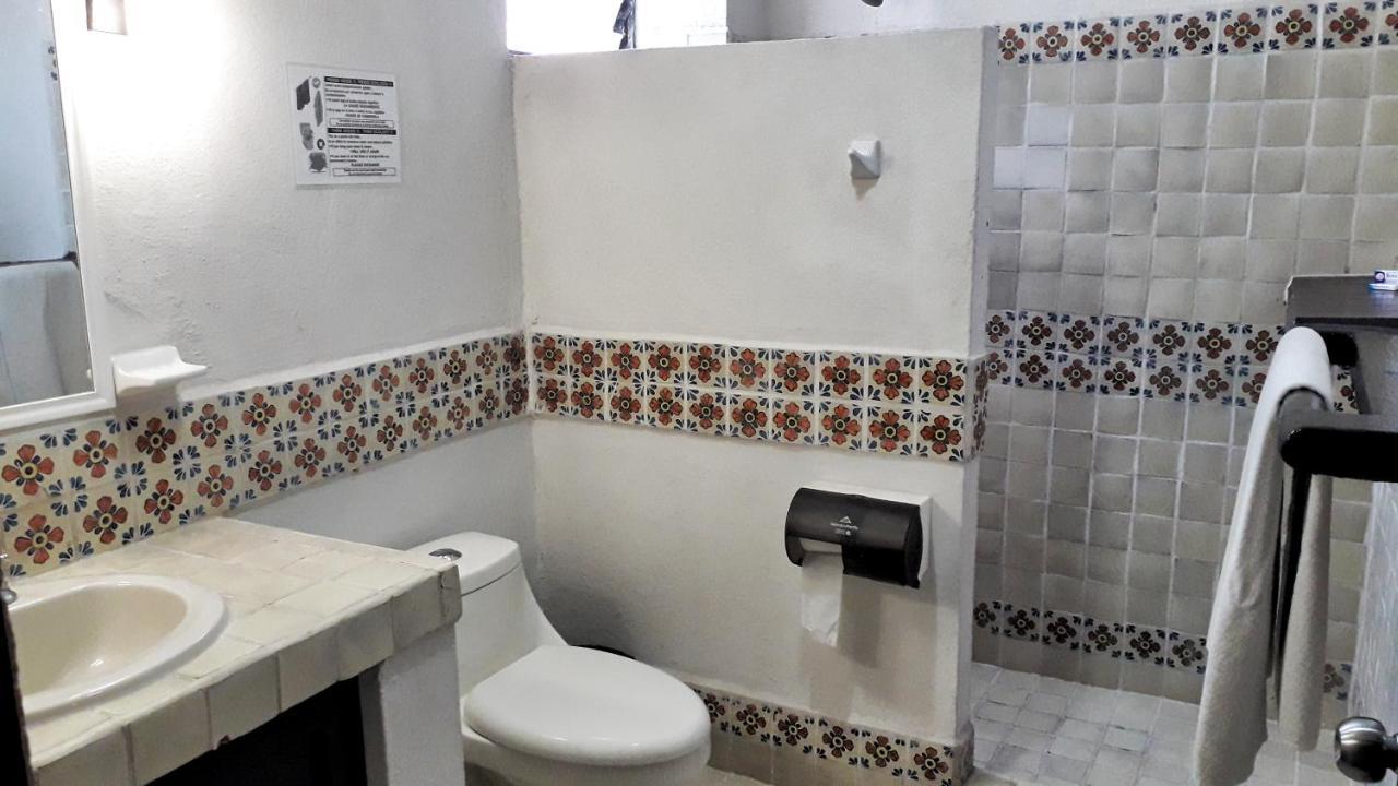 Solimar Inn Suites Сиуатанехо Екстериор снимка